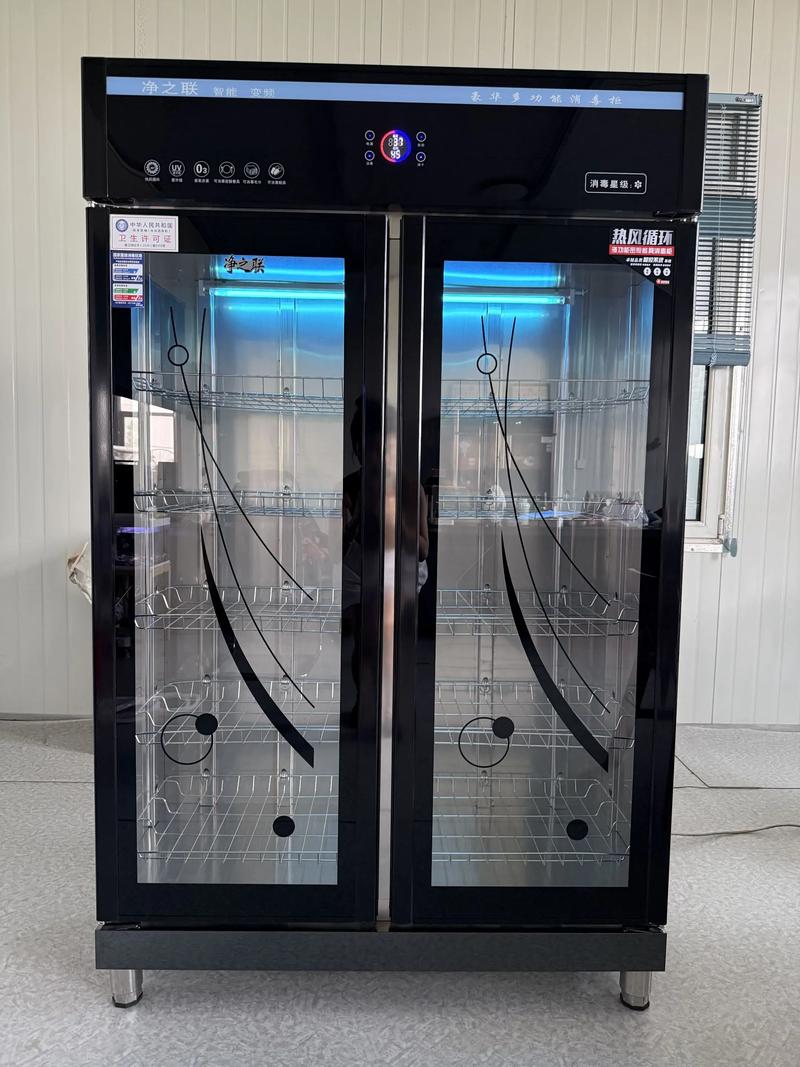 厨房里的革新者：蒸烤箱的崛起